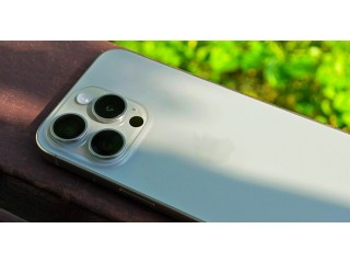  iPhone 17 Pro могут получить полуметаллический корпус и отказаться от титана
